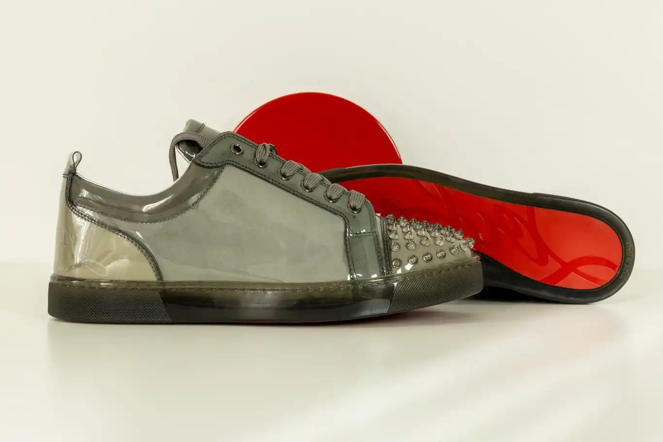 banner brand christian louboutin home uomo shop online lbe la belle epoque second hand luxury brand